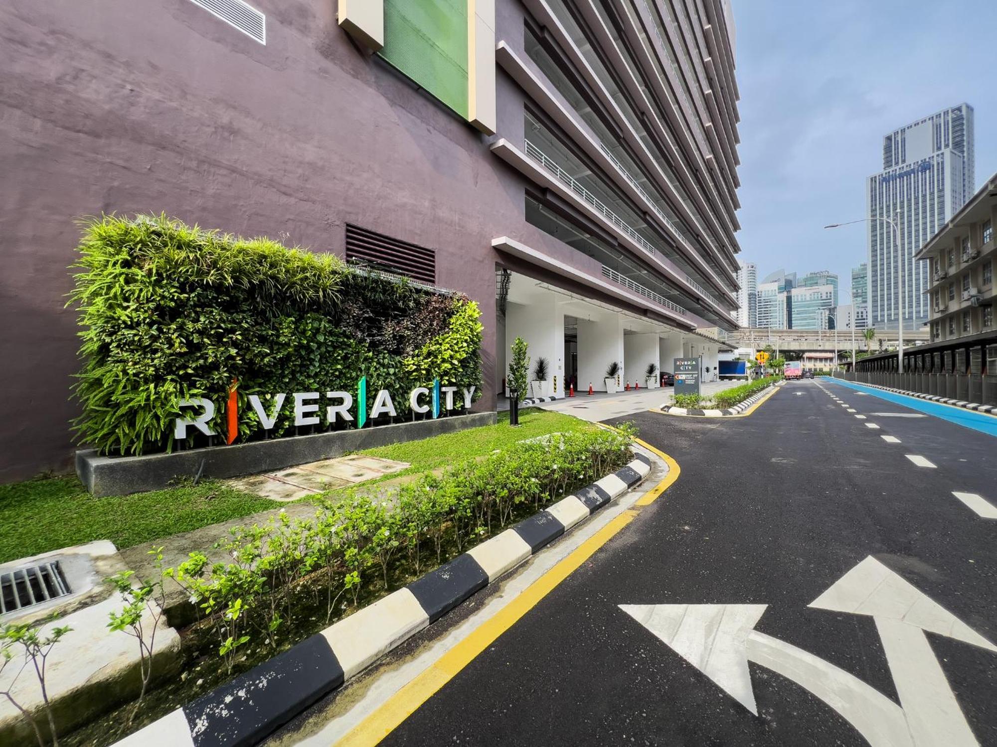 The Riv - Riveria City Kl Sentral By Sleepy Bear Куала Лумпур Екстериор снимка